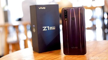 Ponsel ini dibekali dapur pacu Snapdragon 712 AIE. Foto: Adi Fida Rahman/detikINET