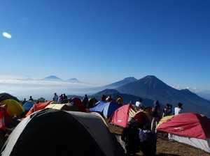 Berbagai Atraksi yang Bisa Dikunjungi di Dieng Culture Festival