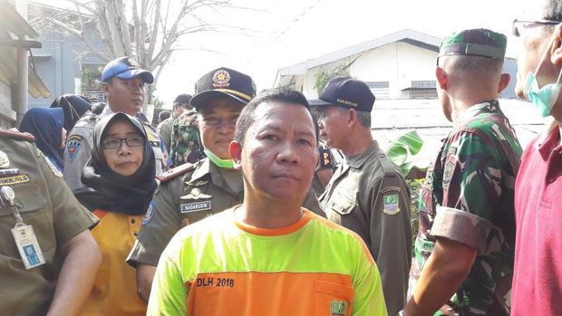  Kepala Bidang Kebersihan Dinas Lingkungan Hidup Kabupaten Bekasi, Dodi Agus Supriyanto.
