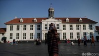 Padahal kawasan bersejarah Kota Tua bersama empat pulau di Kepulauan Seribu (Onrust, Cipir, Bidadari dan Kelor) telah diusulkan menjadi Warisan Budaya UNESCO sejak 2015. 