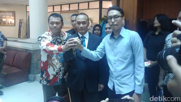Bahaya Fintech Ilegal Sebar Data Personal