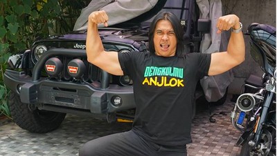 Gaya Khas Agung Hercules yang Akan Selalu Dikenang