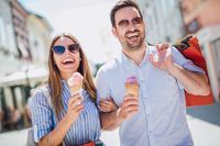Saat Diet, Lebih Baik Ngemil Gelato atau Es Krim?
