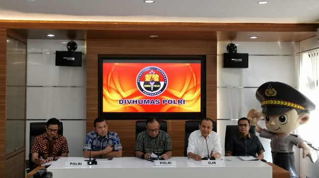 Kenali Cirinya Biar Nggak Kejebak Utang dari Rentenir Online