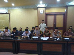 Polisi Minta FUI Sabar soal Proses Hukum Wanita Pembawa Anjing ke Masjid