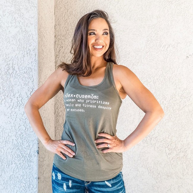 Blogger kebugaran Maria Kang pernah jadi kontroversi dan dituduh mendorong orang-orang untuk mempunyai bentuk tubuh yang tidak realistis. Kini ia telah melepaskan implan payudaranya. Foto: dok. Instagram