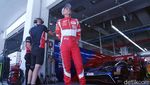 Potret Kesibukan Pit Rio Haryanto-David Tjipto pada Balapan di Korsel