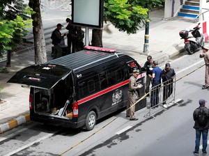 Ada Bom Ping Pong di Antara Rentetan Ledakan Bom di Bangkok