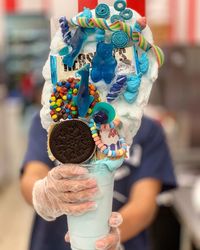 Wow! Ada Milkshake Raksasa dengan Berat 2,2 Kilogram 