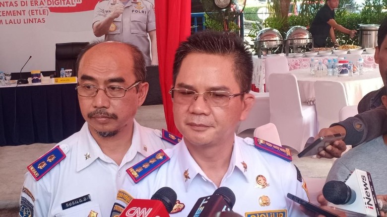 Jadi Solusi Atasi Polusi, Kenaikan Tarif Parkir di DKI Masih Dikaji Jadi Solusi Atasi Polusi, Kenaikan Tarif Parkir di DKI Masih Dikaji
