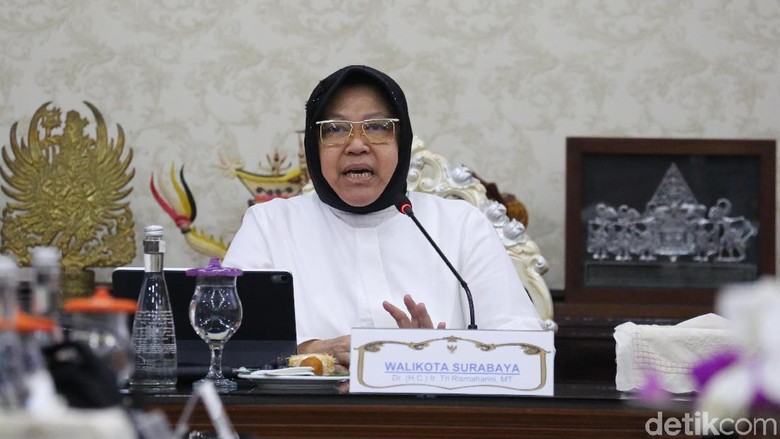 Asrama Mahasiswa Papua Dilempar Karung Isi Ular, Ini Kata Risma Asrama Mahasiswa Papua Dilempar Karung Isi Ular, Ini Kata Risma