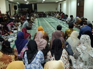 Nono Sampono Doa Bersama Karyawan DPD RI