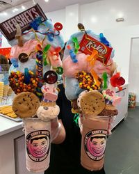 Wow! Ada Milkshake Raksasa dengan Berat 2,2 Kilogram 