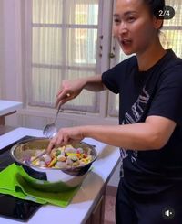 Seharian di Rumah, Inul Bikin Rujak, Asinan, Cumi Hitam hingga Udang Petai