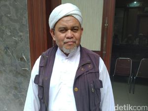 FUI Bogor Gelar Aksi, Minta Kejelasan Kasus Anjing Masuk Masjid