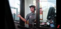 Ya Ampun! Youtuber Ini 100 Kali Bolak-balik Pesan Makanan Via Drive Thru