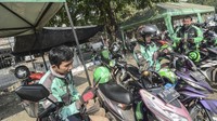 Di Bekasi, shelter untuk para pengemudi ojek online ini pun dapat ditemui di kawasan Stasiun Bekasi, Jawa Barat. Antara Foto/Fakhri Hermansyah