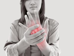 10 Pantangan Agar Tak Kena Serangan Asam Urat