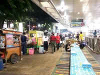 Nyam! Nasi Bakar Cakalang Suwir dan Risol Pedas di Lesehan di Blok M Square