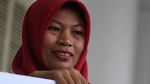 Ekspresi Baiq Nuril Saat Bertemu Jokowi