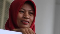 Setelah kalah di upaya peninjauan kembali (PK), banyak pihak mendorong agar Presiden Jokowi memberikan amnesti. Surat pertimbangan amnesti pun disetujui DPR pada sidang paripurna.