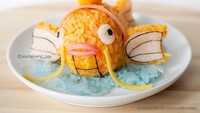 Kalau dilihat-lihat, kepalan nasi ini persis sekali dengan ikan ya? Ada tambahan mata, bibir, hingga sirip dan ekor. Super kreatif! Foto: Instagram peaceloving_pax