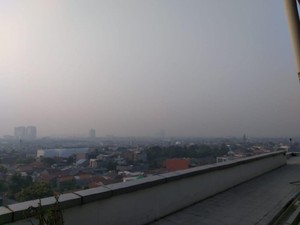 Data AirVisual Sabtu Pagi: Udara Jakarta Terburuk di Dunia