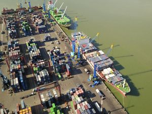 Pelindo III Minta Suntikan Rp 1,2 T buat Keruk Pelabuhan Benoa
