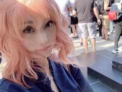 Deretan Gamer Jelita yang Bikin Salah Fokus