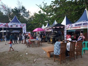 Cari Motor Baru Sambil Nikmati Sunset di Pantai Tanjung Pendam
