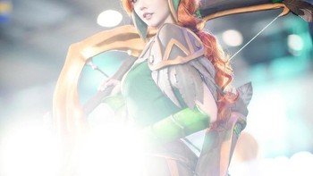 Selain jago ngegame, Alodia juga seorang cosplayer terkemuka. Foto: instagram.com/alodia/