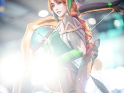 Deretan Gamer Jelita yang Bikin Salah Fokus