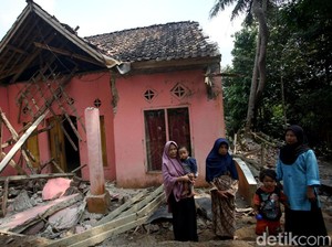 BPBD: 15 Kecamatan di Pandeglang Terdampak Gempa Banten
