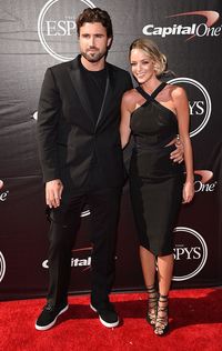 Pernikahan Kakak Kylie Jenner di Pulau Sumba Ternyata Tidak Sah 