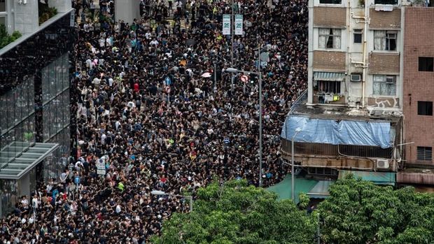 Demonstran antipemerintah kembali menggelar unjuk rasa di Hong Kong