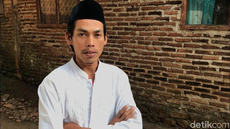 Paniknya Anak-anak di Pandeglang Diguncang Gempa M 6,9 Saat Mengaji Paniknya Anak-anak di Pandeglang Diguncang Gempa M 6,9 Saat Mengaji
