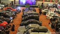 Aliran-aliran modifikasi tersebut diantaranya stance/fitment, street racing, racing, rally, off-road, VIP, elegant, JDM, classic, retro, exotics, performance, hingga extreme.