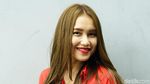 Mumet Efek Mati Lampu? Awali Pagimu Bareng Si Centil Ayu Ting Ting!