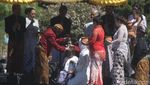 Potret Suasana Ruwat Anak Berambut Gembel Dieng
