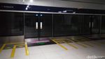 Detik-detik Evakuasi Penumpang MRT Imbas Listrik Padam Massal