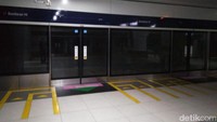 Imbas listrik padam, operasional MRT saat ini belum beroperasi kembali (Adhi/detikcom)