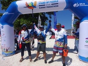 Tanding Paddling 8 Km di Belitung, Dirut BPJS TK Finis di 10 Besar