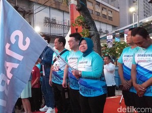 Wali Kota Risma Ucapkan Bela Sungkawa untuk Korban Surabaya Marathon