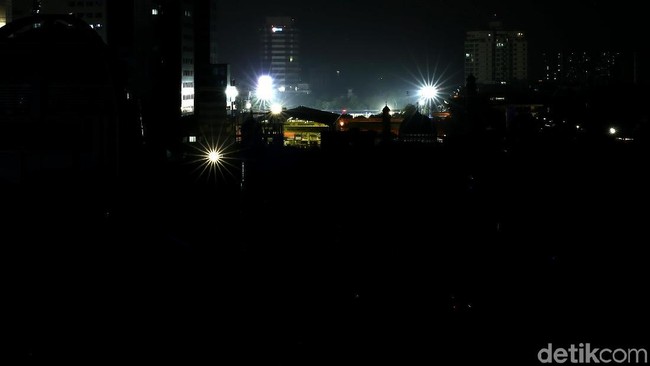 Kronologi Mati Lampu di Separuh Pulau Jawa
