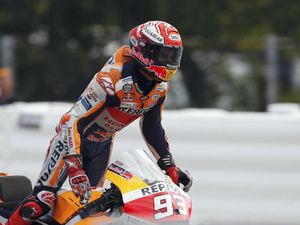 Gaspol Sejak Start, Marquez Sebenarnya Ngeri dengan Kecepatan Yamaha