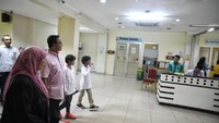Dua RSUD milik Pemprov DKI itu disebut tetap beroperasi dengan dukungan genset atau UPS. 