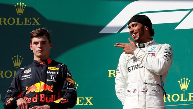 Hasil GP Hongaria: Lewis Hamilton Juara 