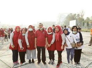 Akibat Kabut Asap, Senam Massal HUT Riau Dipersingkat