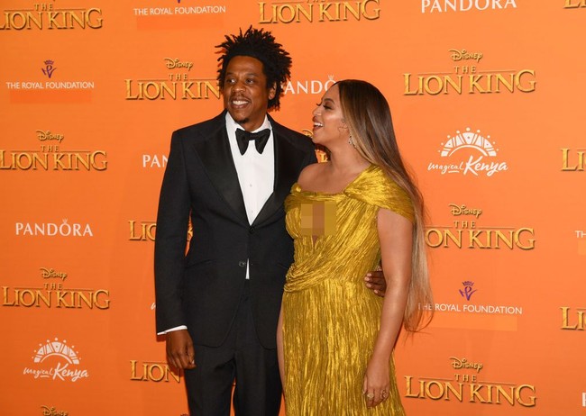 Rapper berkebangsaan Amerika Serikat Jay-Z baru akan memasuki usia yang ke-50 pada 4 Desember 2019. Suami dari Beyonce ini mulai berkarier di dunia musik sejak 1989. Bisa jadi wajah awet muda Jay-Z karena gaya hidup vegan yang dijalaninya bersama sang istri. Foto: Getty Images