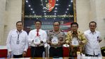 Bareskrim Polri Bekuk Lima Tersangka Terkait Gula Rafinasi